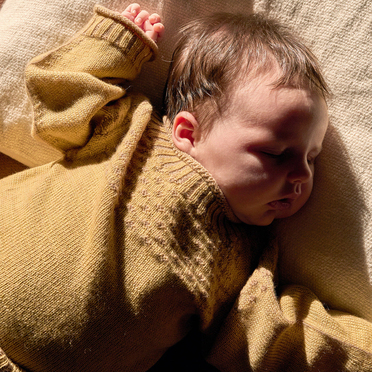 Smocked Baby Jumper - 100% Organic Plant Dyed GOTS Merino Wool (0-3y)