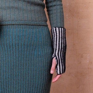 Brioche Handwarmers - 100% Chunky Highland Wool - Black/Ecru (Adult)