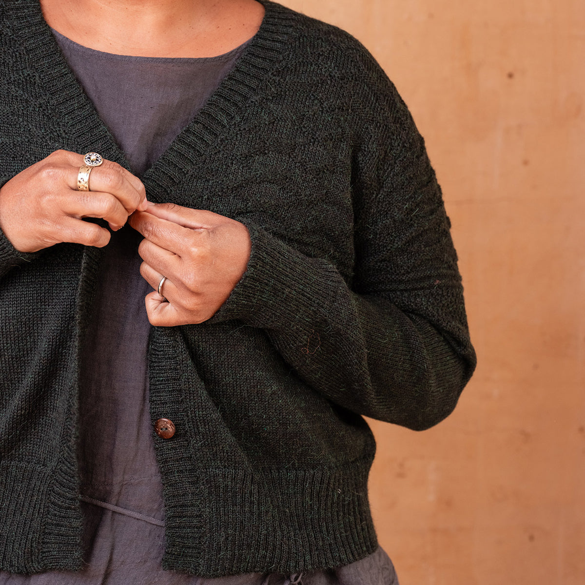 Nami Gansey Cardi - 100% Baby Alpaca - Forest Green Melange (S-L)