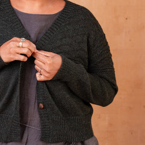 Nami Gansey Cardi - 100% Baby Alpaca - Forest Green Melange (S-L)
