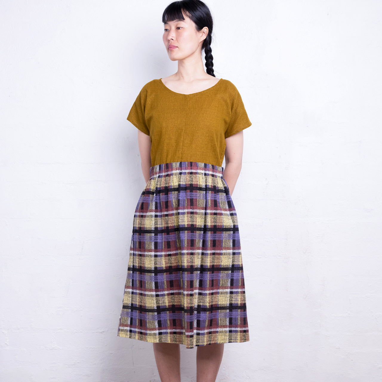 Tartan Pocket Skirt in Organic Cotton/Linen by UMIFORM from Woollykins
