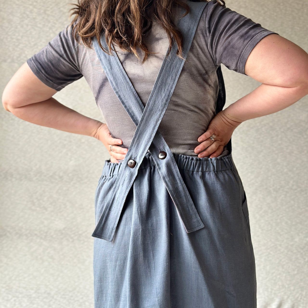 Mamiko Linen Apron Dress - Autumn Sea (Women)