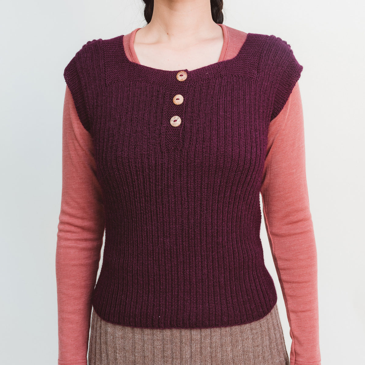 Women's Rico Vest - 100% Baby Alpaca - Aubergine (S-M) *Returning 2026