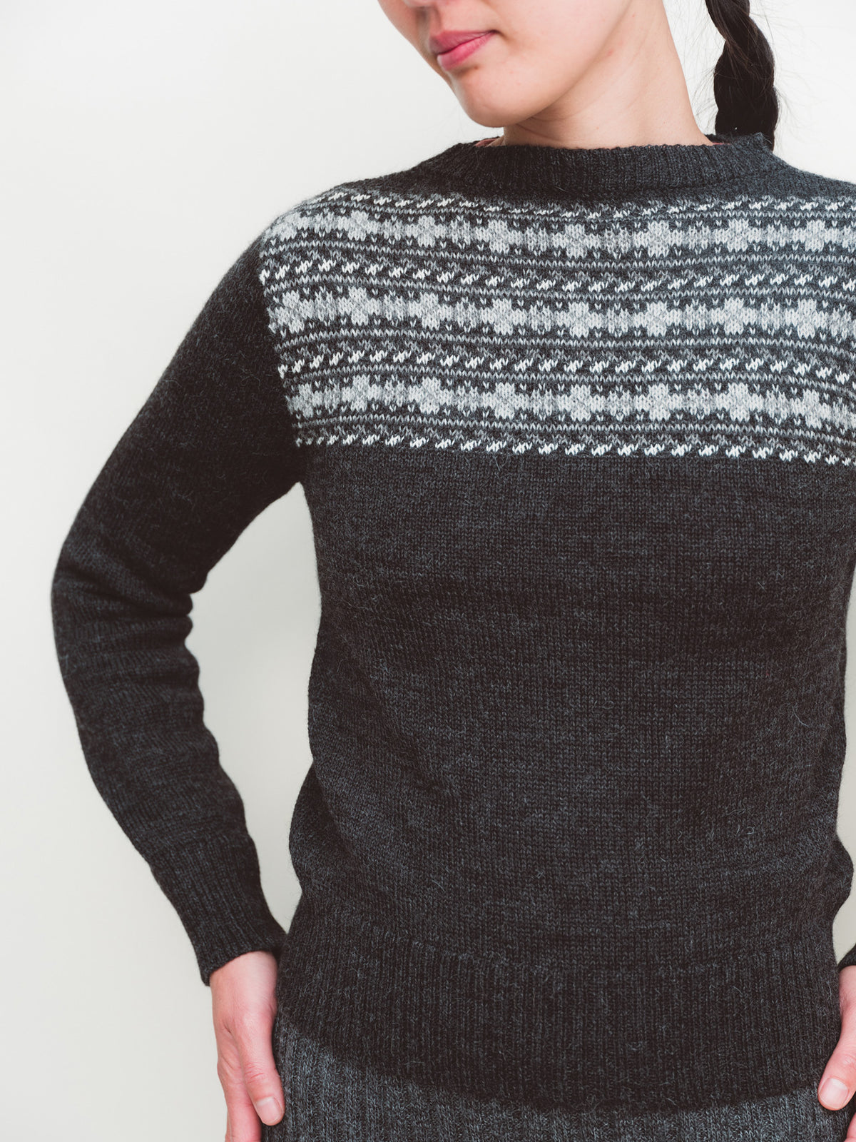 Women's Fairisle Vintage Yoke Sweater - 100% Baby Alpaca - Monochrome (M-L) *Last ones