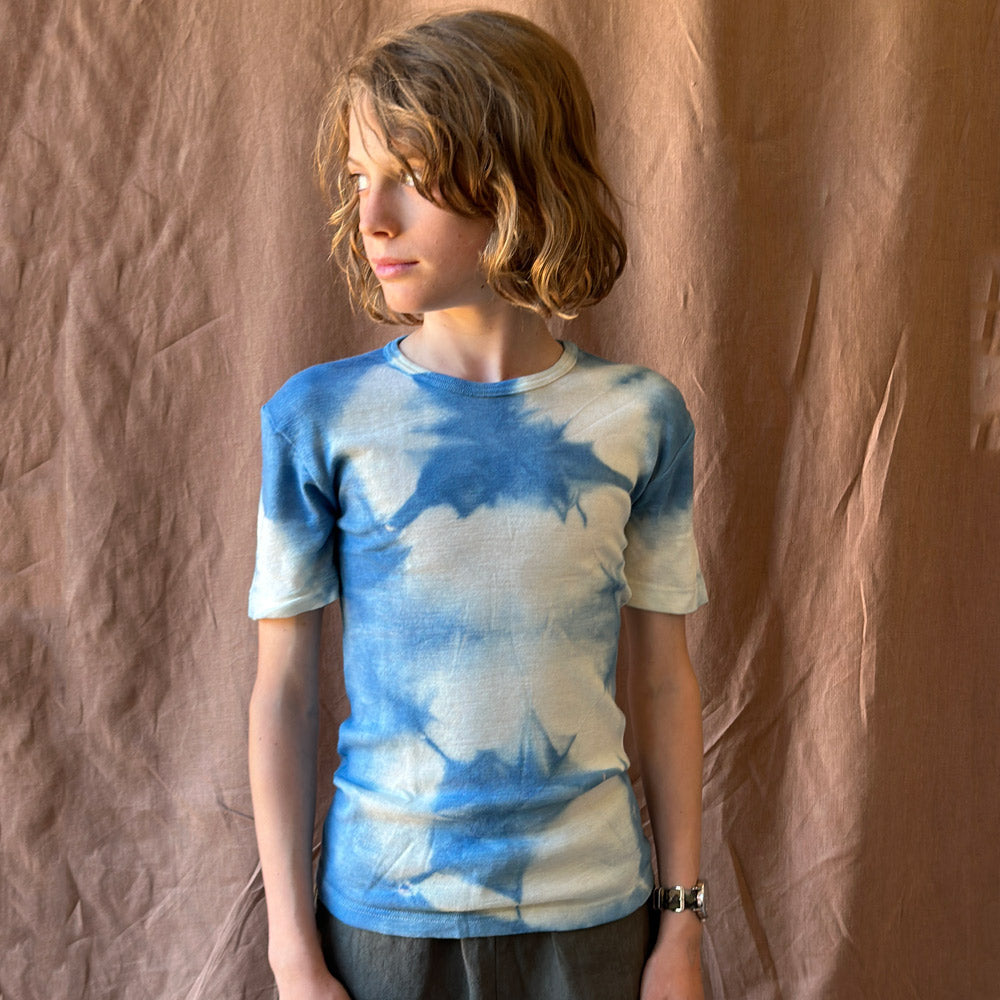 Child's Plant Dyed T-Shirt in 100% Organic Merino - Indigo Cloud (1-15y+)