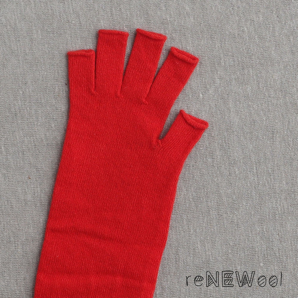 Long Fingerless Gloves in 100% Merino - Red *SECONDS/MENDED