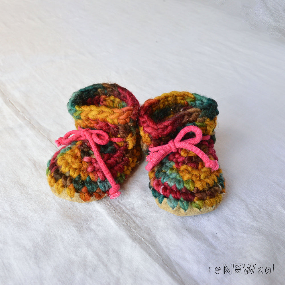 Padraig Slippers - Autumn Leaves (9-15 m) *PRE-LOVED