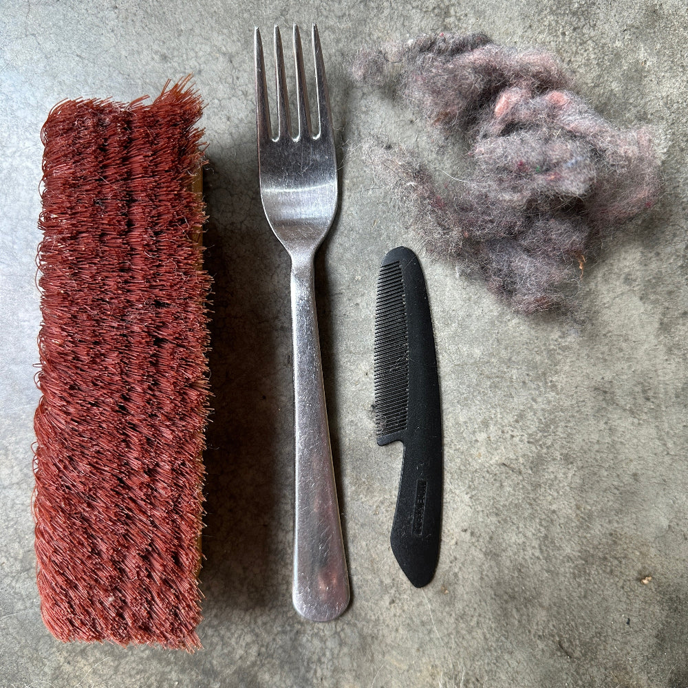 How to clean the Wonderbrush Clothes Brush