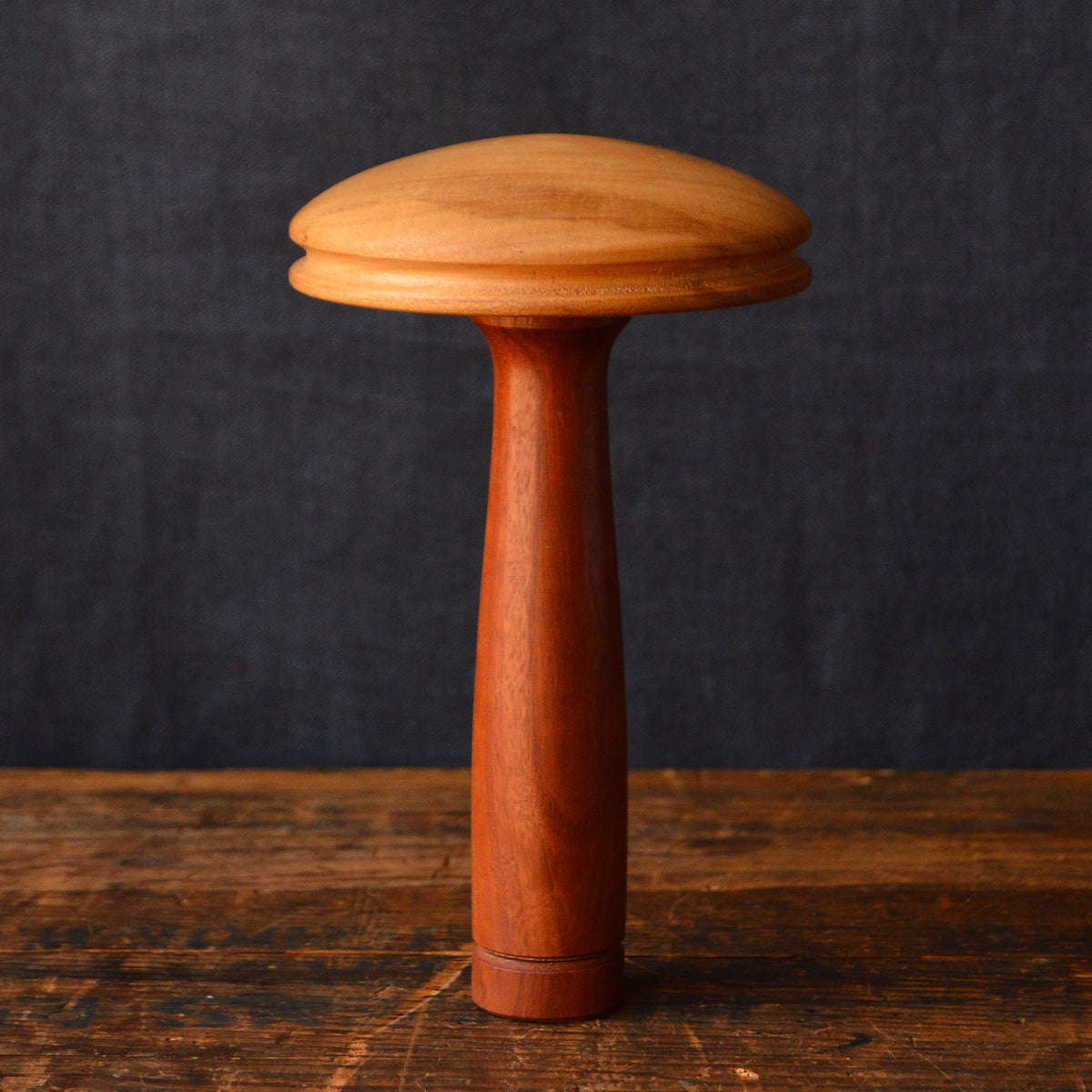 Super Deluxe Darning Mushroom with Groove & Needle Case