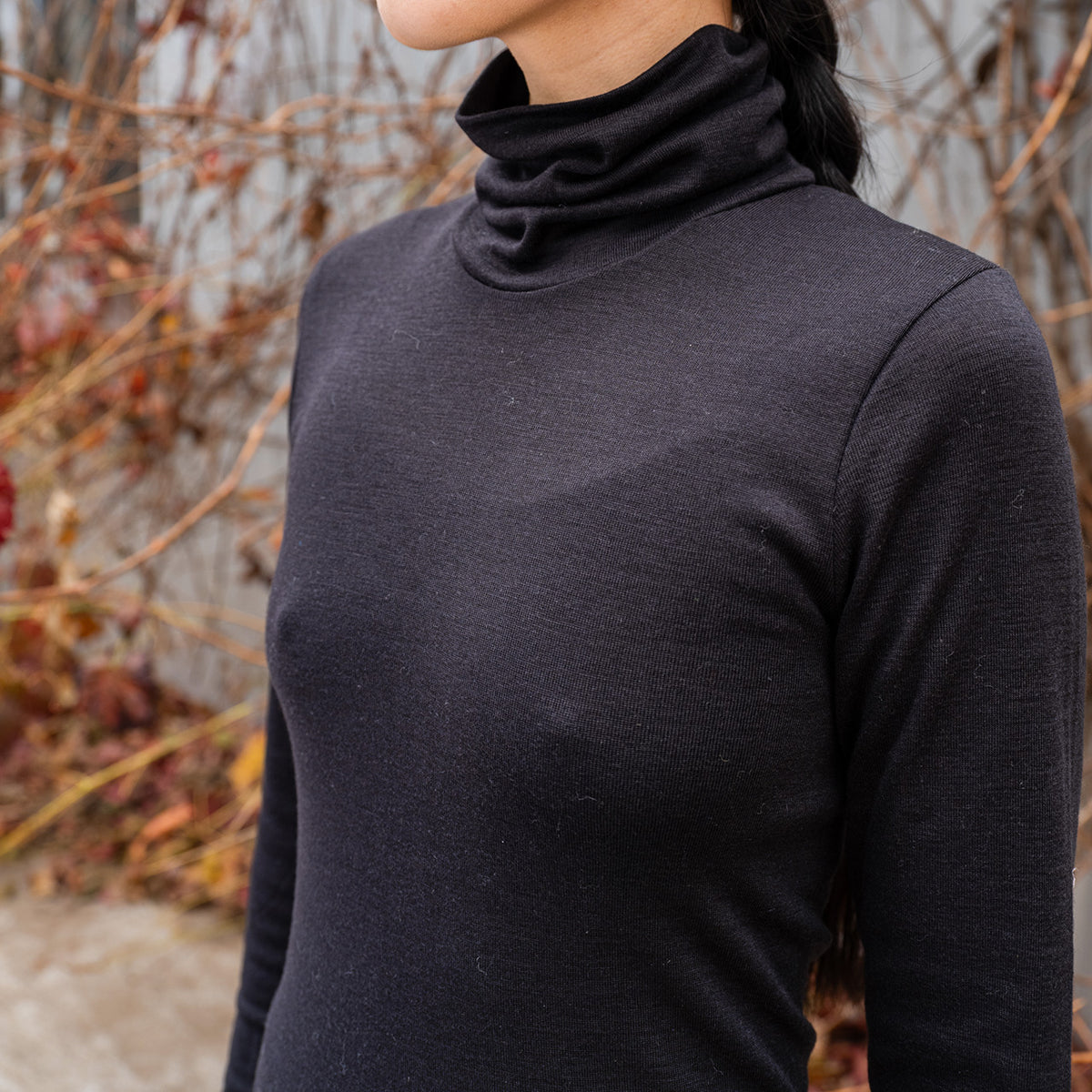 Unisex Adults Turtleneck Long Sleeve Top -Organic Merino/Silk