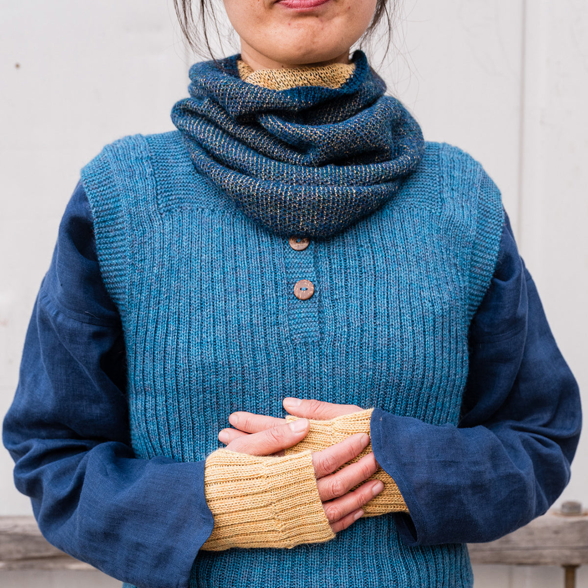 Reversible Double Knit Loop Scarf in Baby Alpaca (Adults)