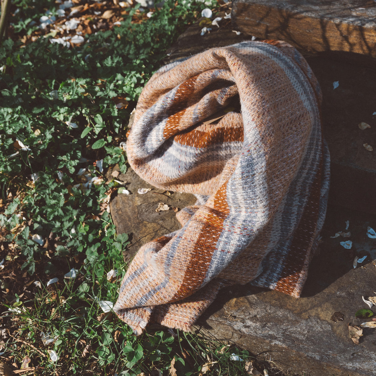 100% Random Recycled Wool Blanket/Rug - Medium (150x120cm)