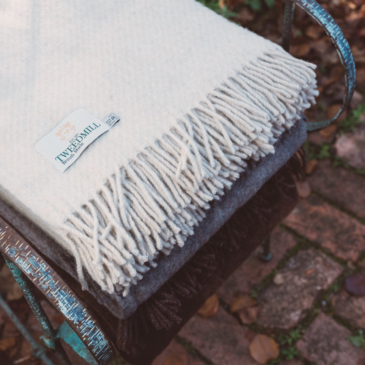 Diagonal Weave Throw - Recycled/Virgin Wool Blend (183x150cm)