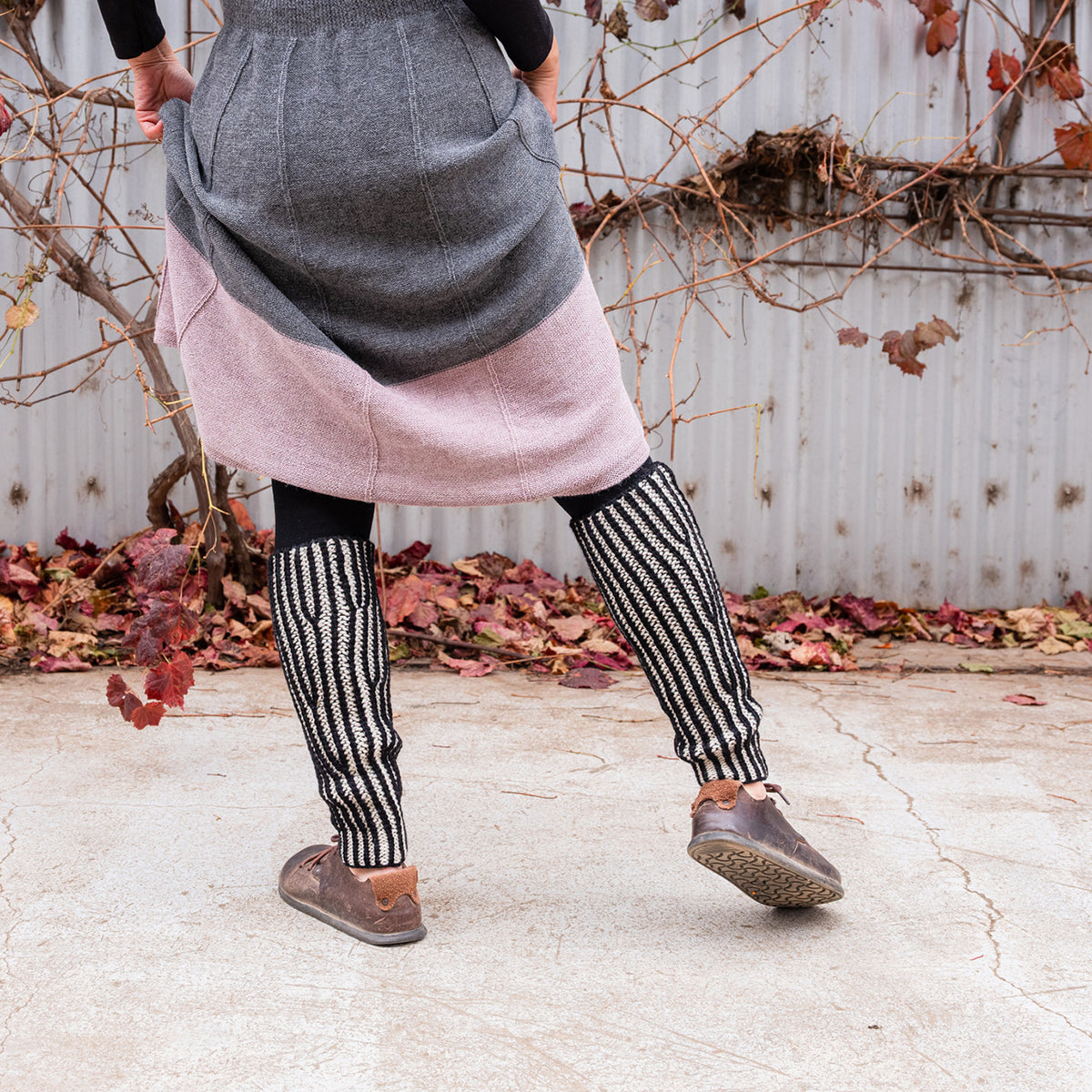 Brioche Legwarmers - 100% Chunky Highland Wool - Black/Ecru (Child-Adult)