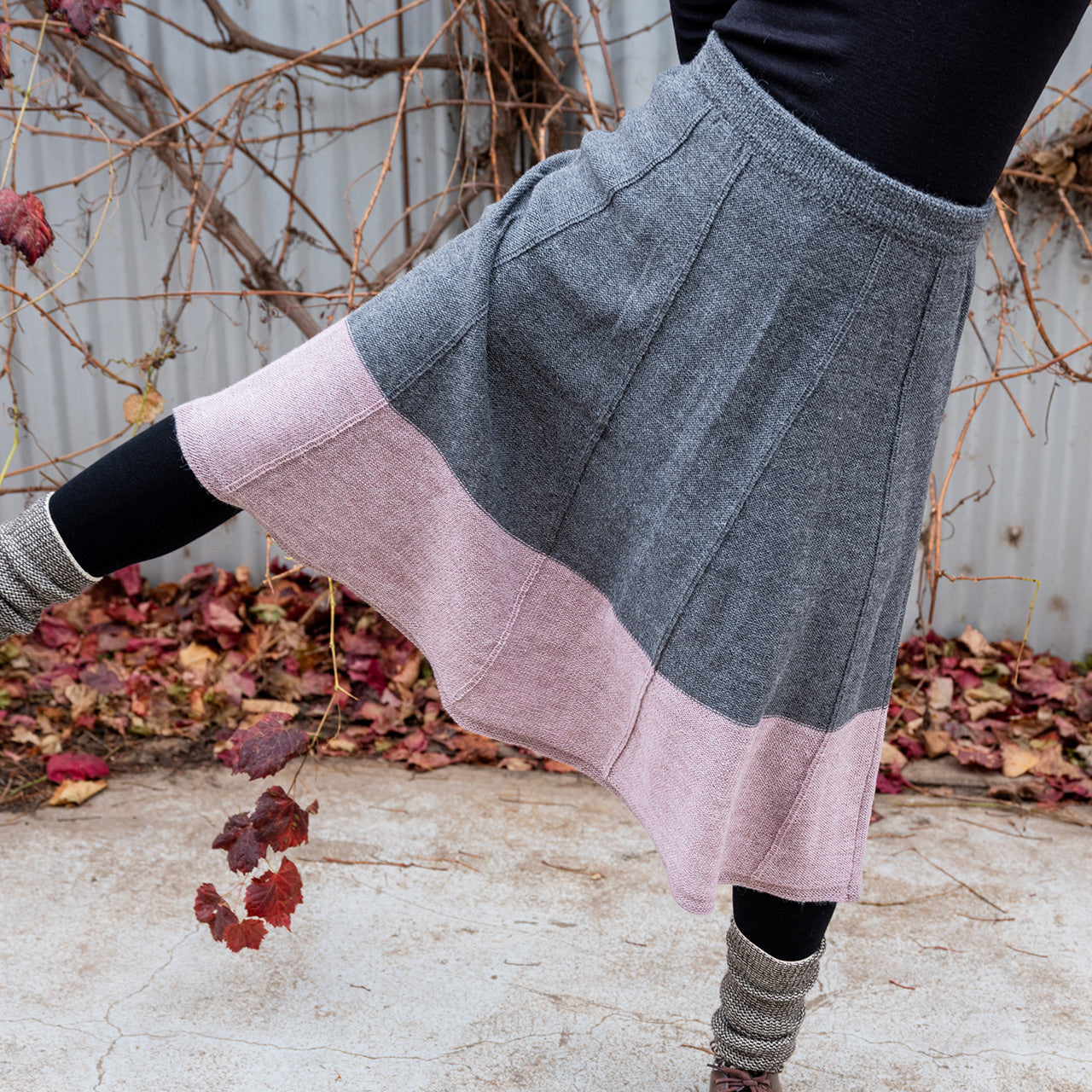 Women's Colourblock Panel Skirt - 100% Baby Alpaca - Grey/Lavender (S-L)