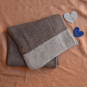 Adults Long Alpaca Colourblock Scarf - *SECONDS/MENDED
