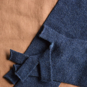 Long Fingerless Gloves in 100% Merino - Navy *SECONDS/MENDED