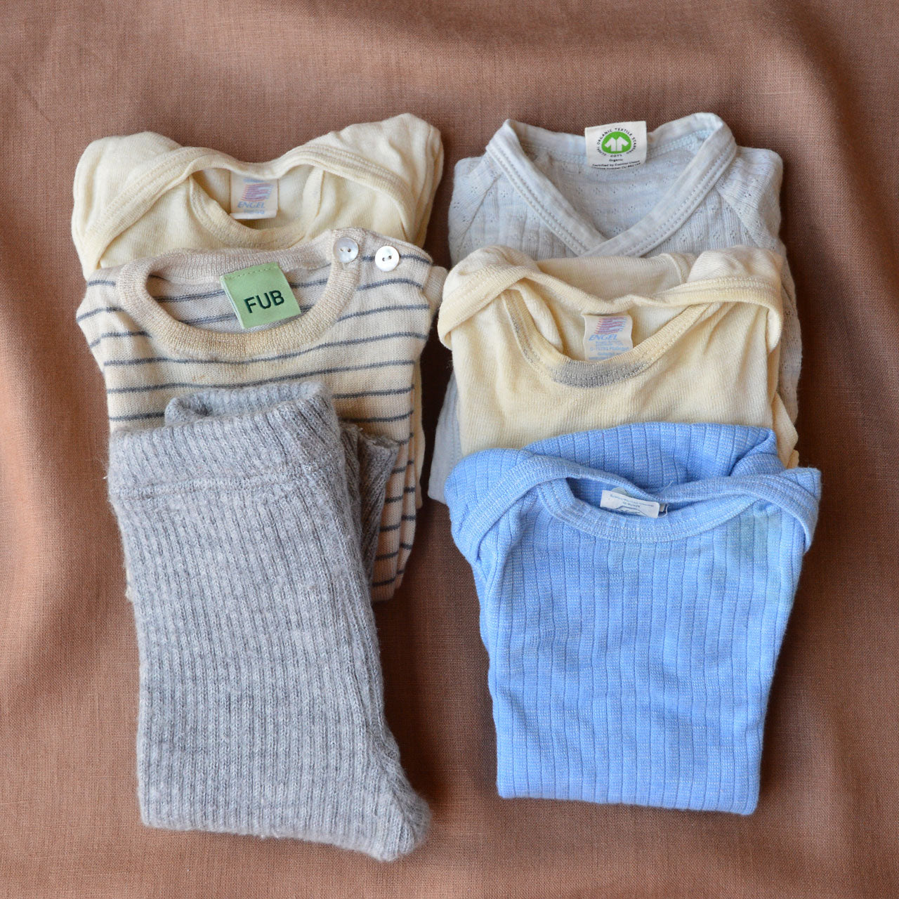 Play Clothes Bundle 6 Pieces - Friday (3-6m) - PRE-LOVED