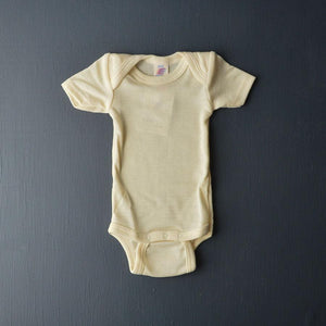 Engel, Baby Body Short Sleeve in Merino/Silk Natural - Woollykins, Australia