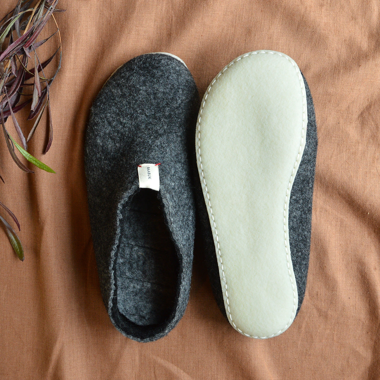 Mel Slipper - Wool Felt - Dark Grey (Adults 36-41)