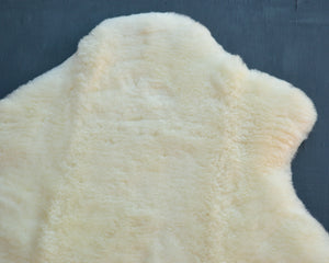 Organically Tanned Baby Lambskin (90-100cm)