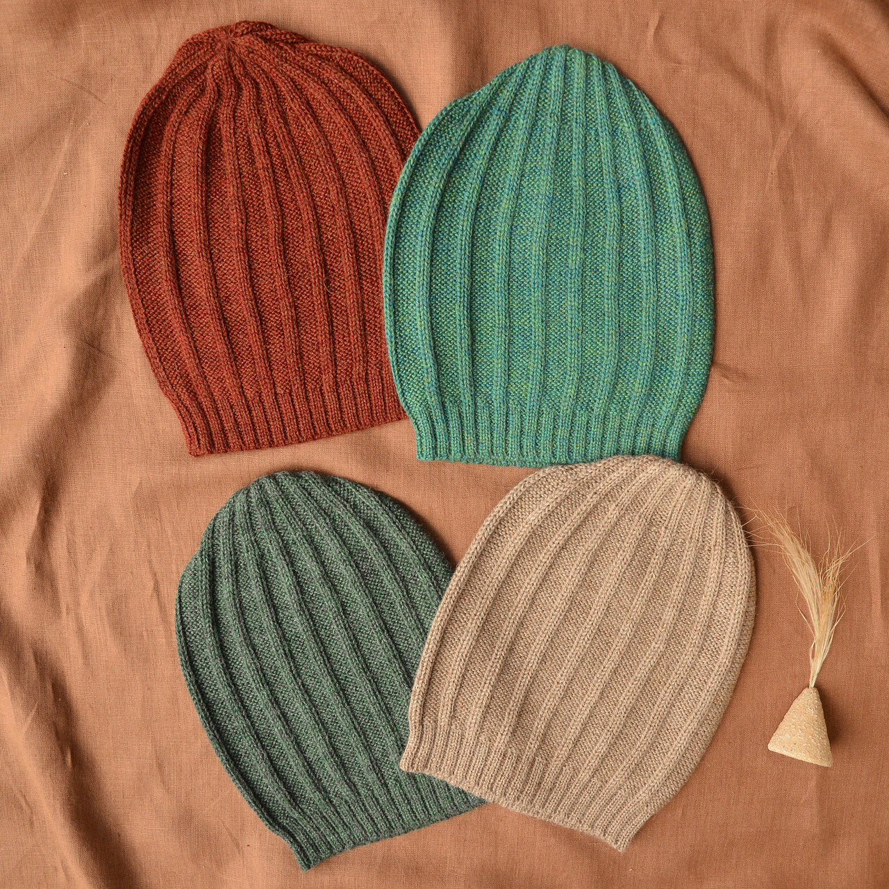 Adults Rib Beanie in 100% Alpaca