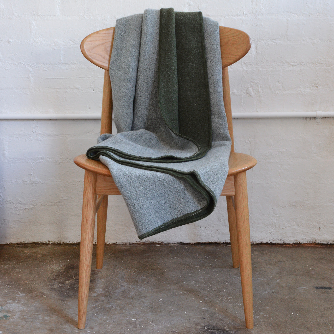 Double Faced Boiled Wool Blanket Organic Merino - Olive/Grey (200x135cm)