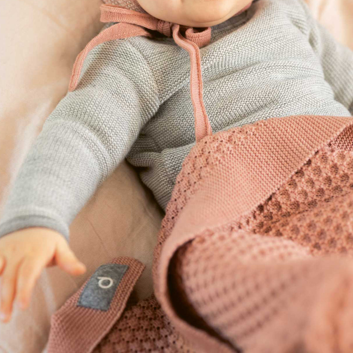 Honeycomb Baby Blanket in Organic Merino Wool (100x80cm)