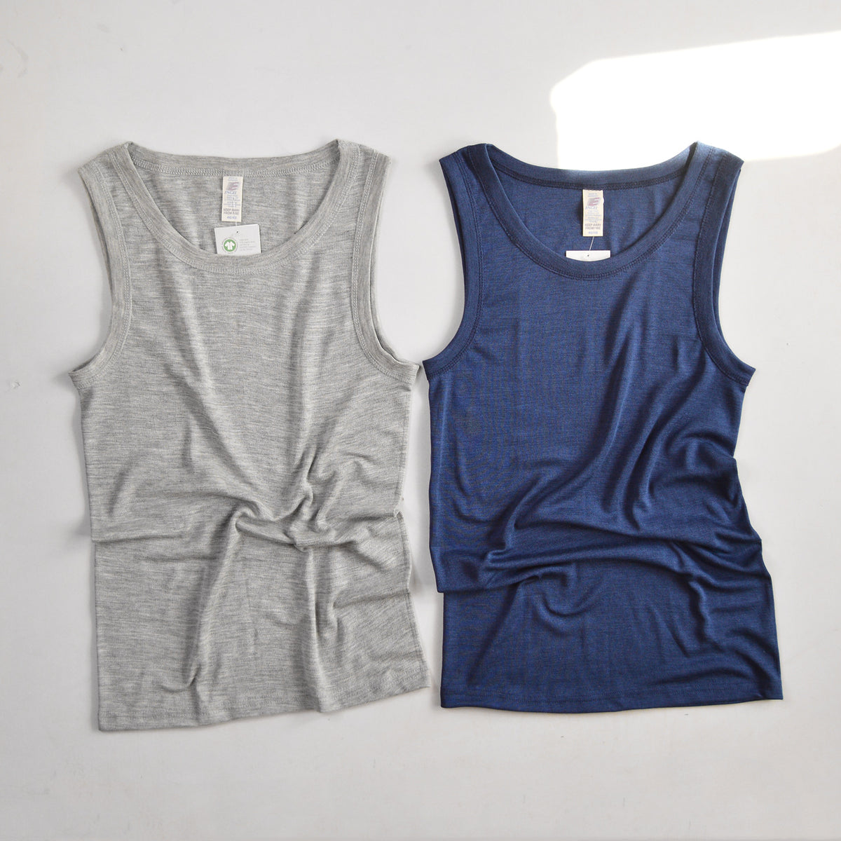 Men's Organic Wool/Silk Sleeveless Vest