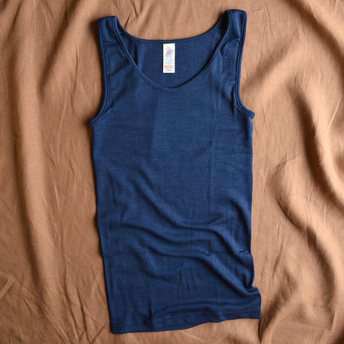 Women's Sleeveless Vest - Organic Merino/Silk