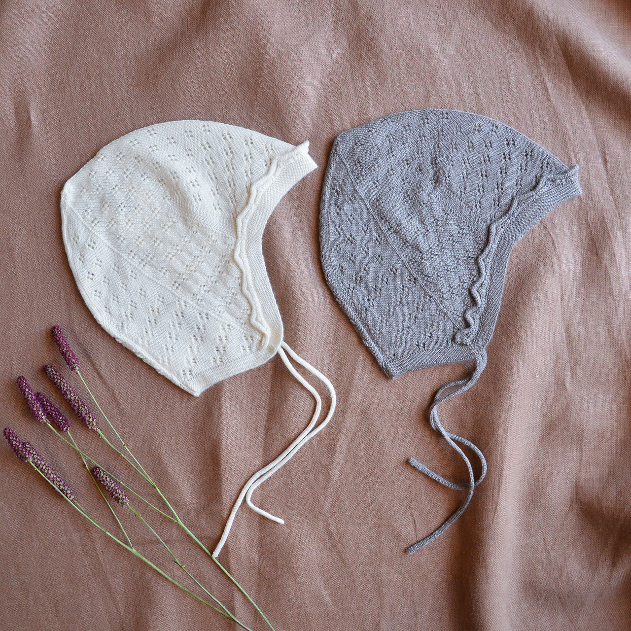 Pointelle Baby Hat in 100% Merino (0-24m)