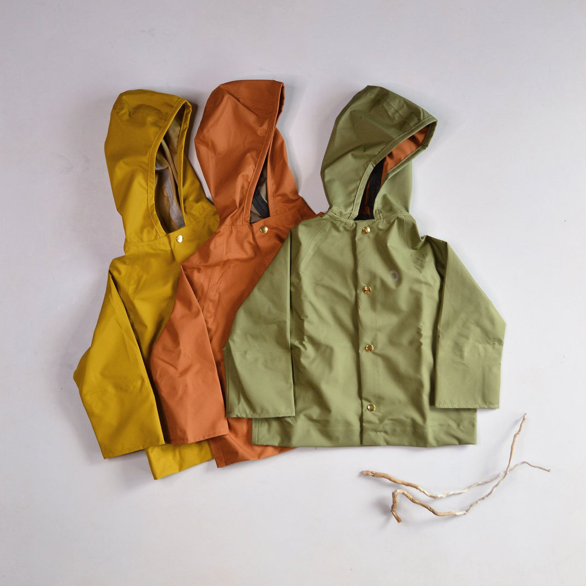 Rain Coat for Kids 100% recycled PET - Goldenrod (8-12y) *Last ones