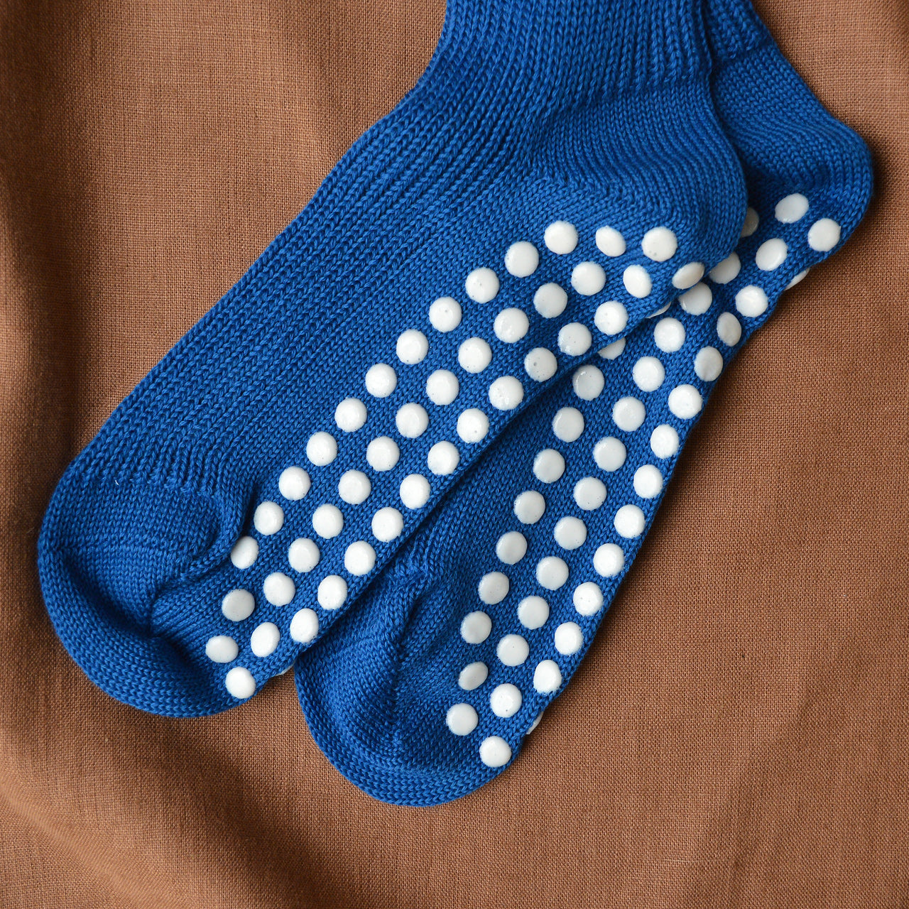 Adults Grippy Socks in 100% Organic Wool - Cobalt (37-42)
