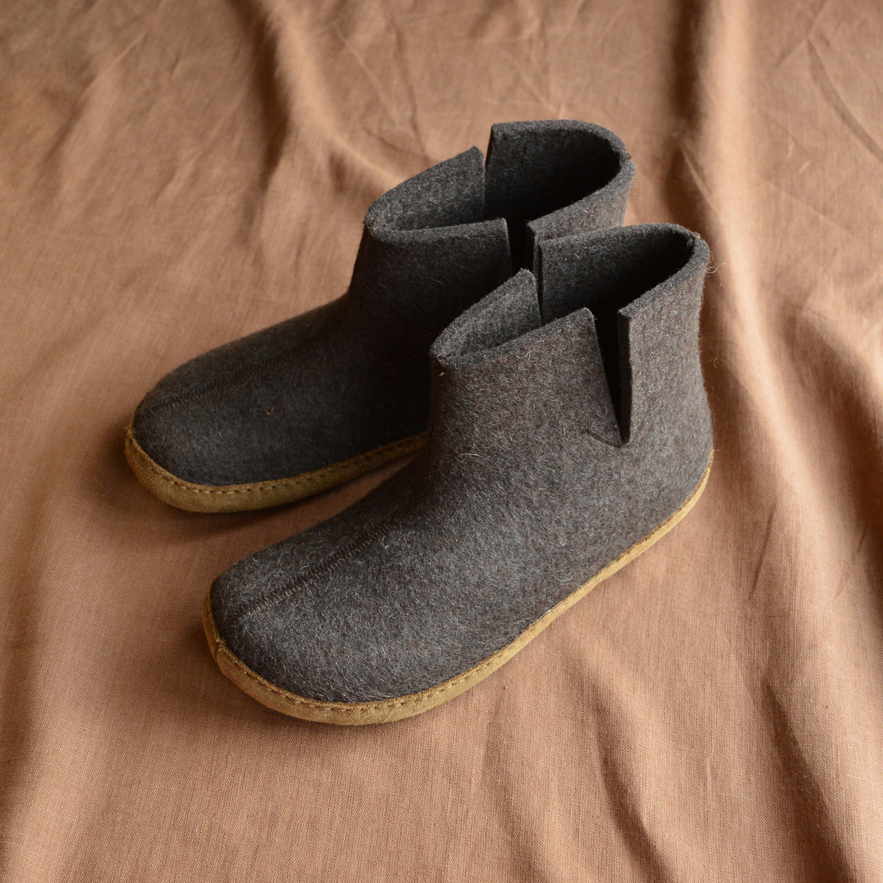 Wool Felt Slippers - Emil's Boots - Brown AW23 (Adults 37-44)