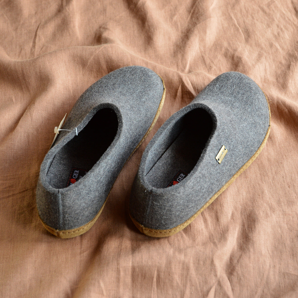 Unisex Wool Felt Moccasin with Leather Sole - Anthracite (36-46) *Pre-Orders open Jan