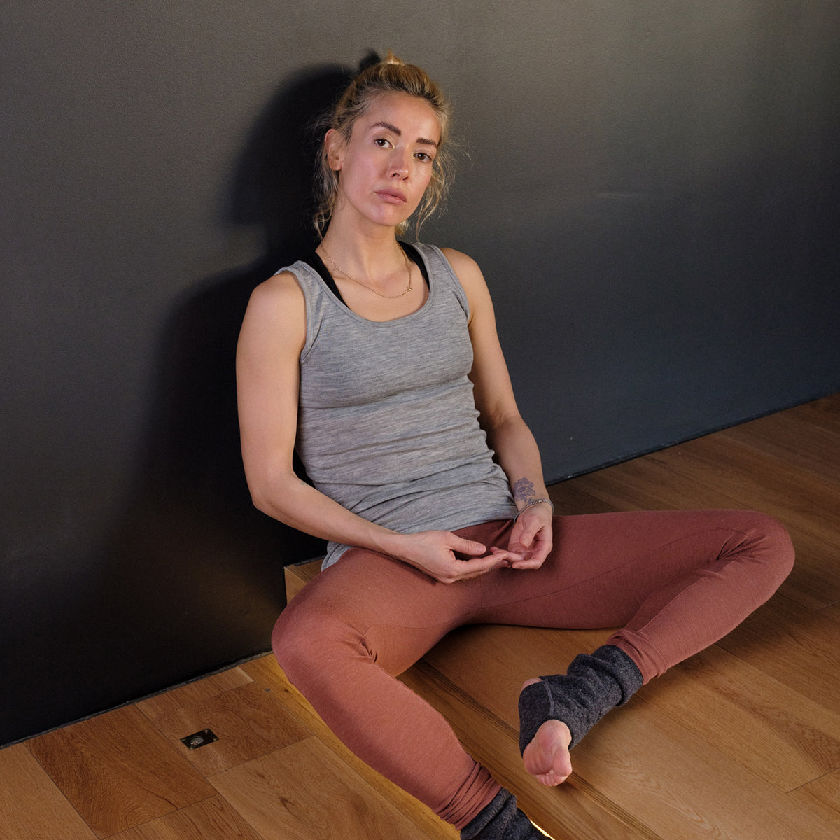 Women's Extra Long Sleeveless Vest - Organic Merino/Silk