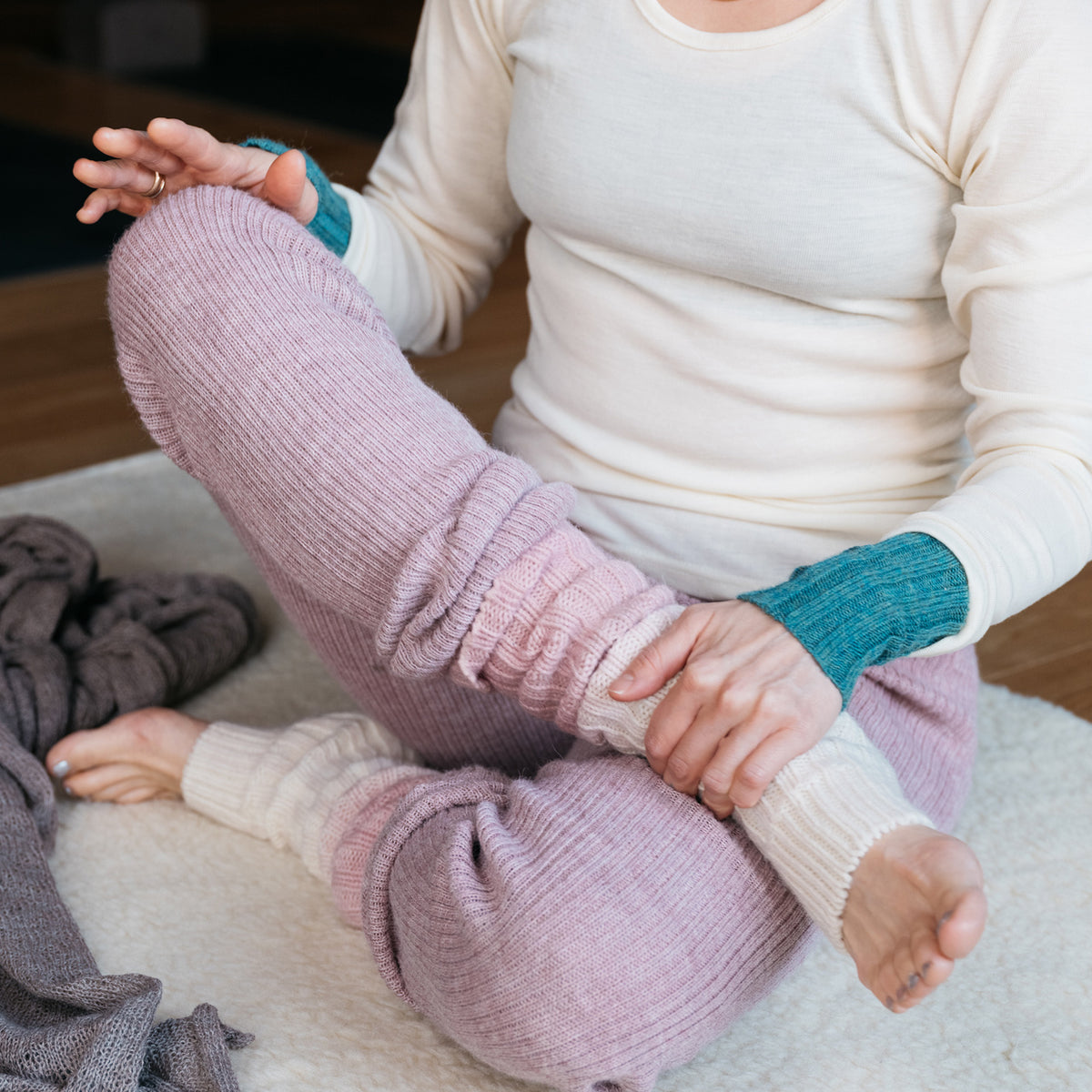 Women's Organic Merino Wool & Silk Long Sleeve Top - Natural