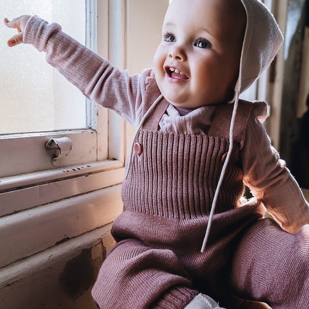 Knitted Dungarees in Organic Merino Wool - Soft tones (3m-3y)